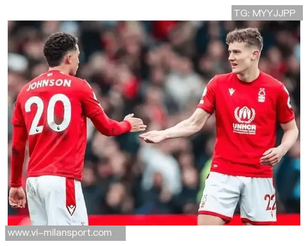 英超精彩回顾利兹联主场战胜诺丁汉森林展现强大实力