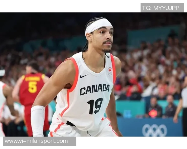 浓眉称赞内姆哈德表现出色落选秀逆袭成球队重要一员